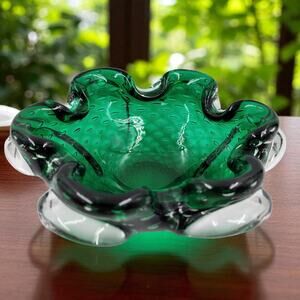 Murano Green Bullicante Controlled Bubble Art Glass Bowl Ruffled Edge 8" Italy